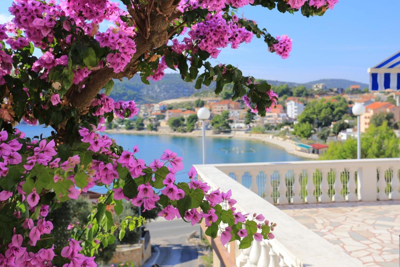 Apartments By The Sea Marina, Trogir - 9037 Buitenkant foto