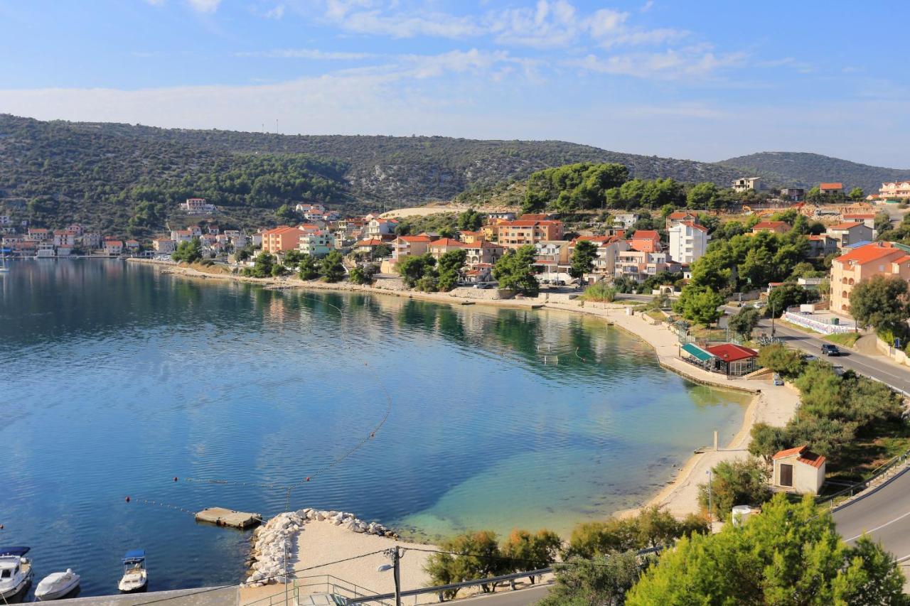 Apartments By The Sea Marina, Trogir - 9037 Buitenkant foto